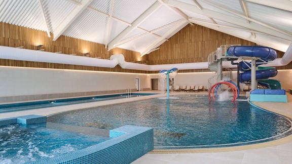 The Club - Pool & Family Flume (inc Whirlpool)