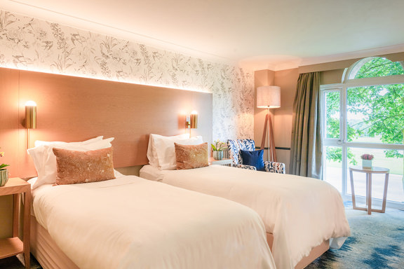 Superior Twin The Belfry Day 28936 Hdr Edit