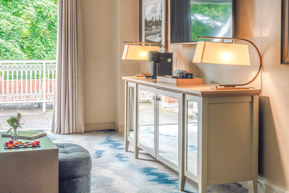 Signature Suite The Belfry Day 28954 Edit