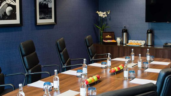 070818 Me Boardroom 2 Low Res